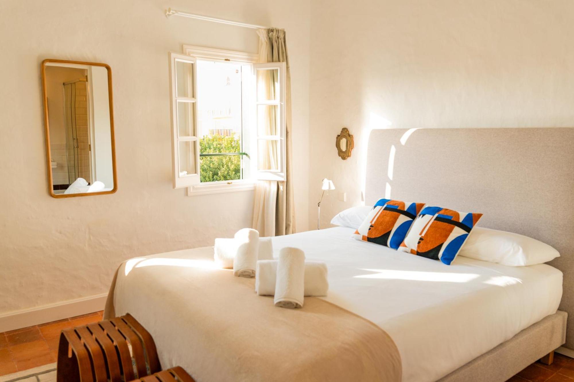 Hotel 3A Ease Of Living Ciutadella  Extérieur photo